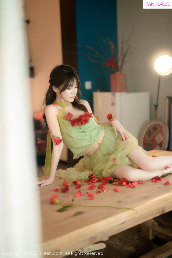婠婠么  [XiuRen]高清写真图 2022.11.18 No.5875 婠婠么 丰腴美臀第25张图片